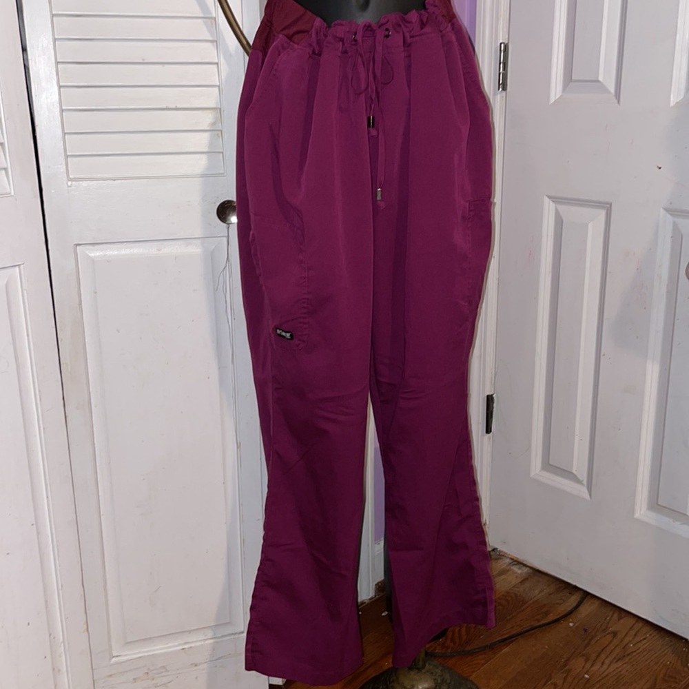 6 pocket Cargo Scrub Pants Greys Anatomy- Size 2XLP